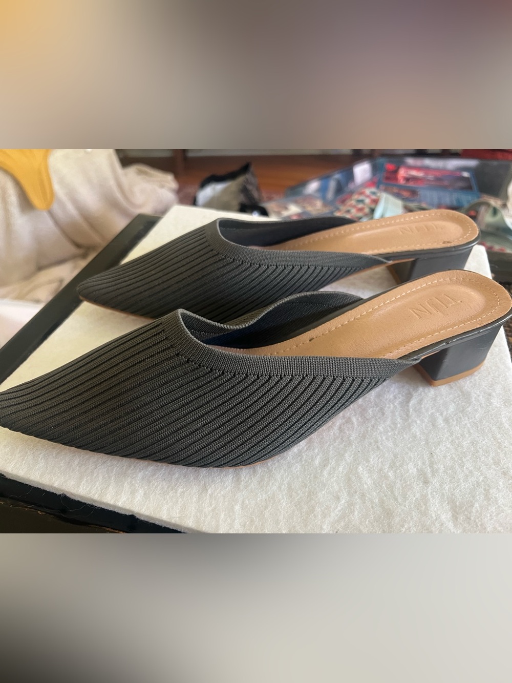TIJN Helka  gray pointed toe mules size 11